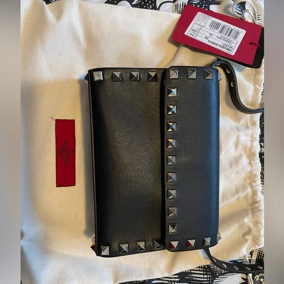 Valentino | Bags | Valentino Crossbody | Poshmark